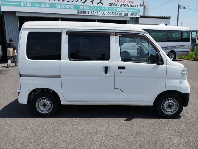 DAIHATSU HIJET CARGO 4WD 2018 Image 31
