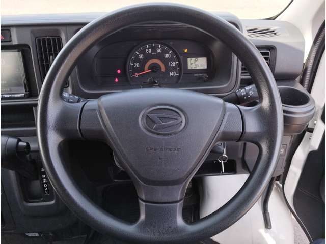 DAIHATSU HIJET CARGO 4WD 2018 Image 31