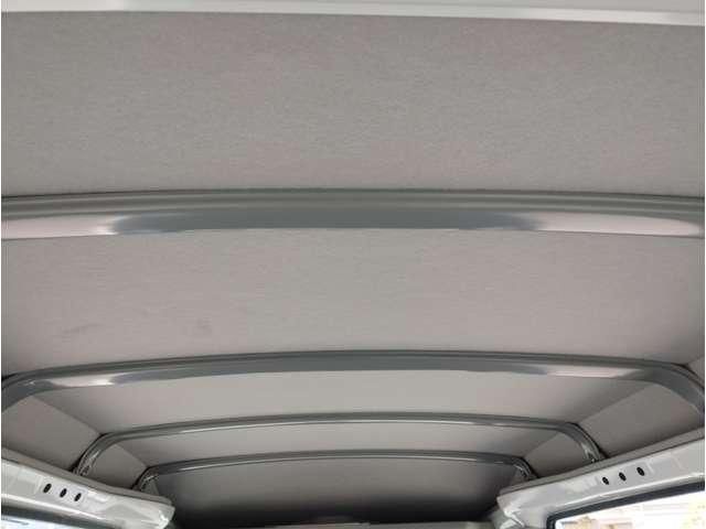 DAIHATSU HIJET CARGO 4WD 2018 Image 31