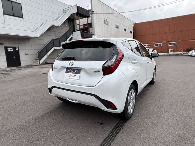 TOYOTA AQUA 2024 Image 31