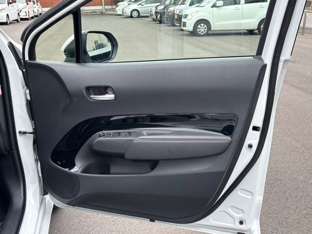 TOYOTA AQUA 2024 Image 31