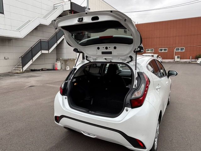 TOYOTA AQUA 2024 Image 31