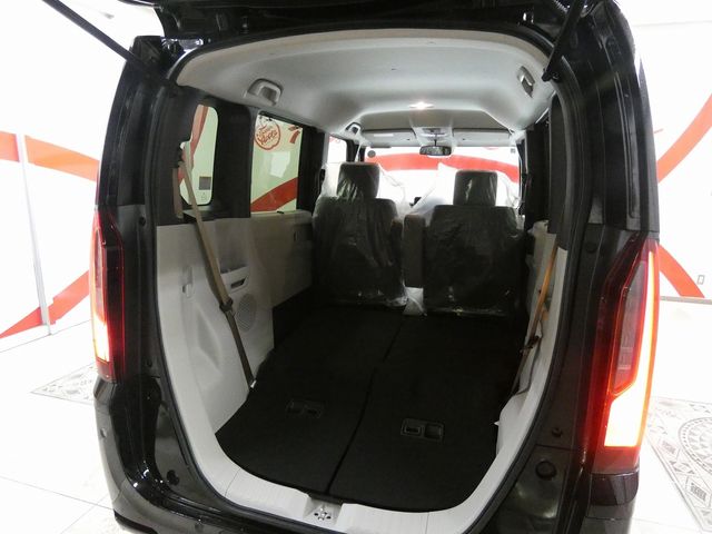 HONDA N BOX 4WD 2025 Image 31