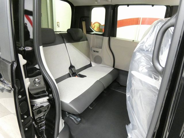 HONDA N BOX 4WD 2025 Image 31