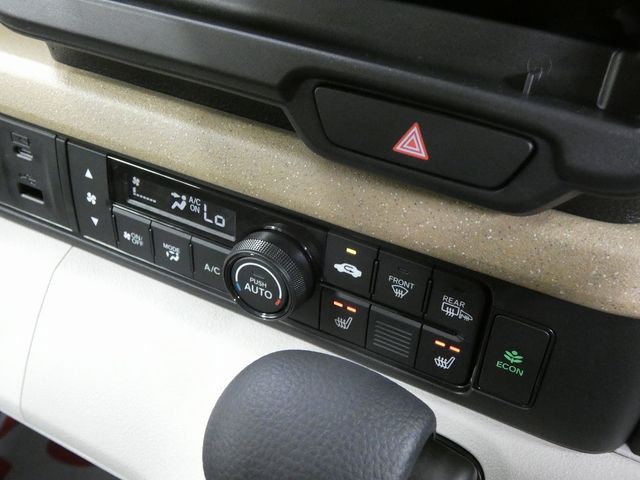 HONDA N BOX 4WD 2025 Image 31