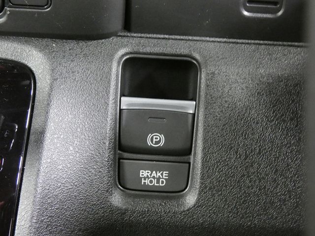 HONDA N BOX CUSTOM 4WD 2025 Image 31