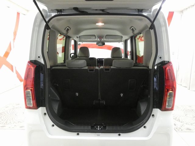 DAIHATSU TANTO 4WD 2025 Image 31