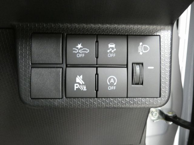DAIHATSU TANTO 4WD 2025 Image 31