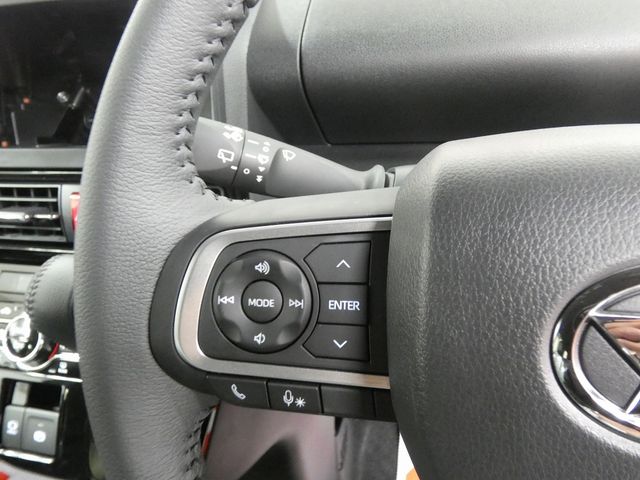 DAIHATSU TANTO CUSTOM 4WD 2025 Image 31