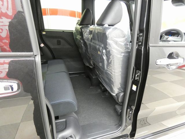 DAIHATSU TANTO CUSTOM 4WD 2025 Image 31