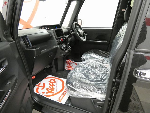 DAIHATSU TANTO CUSTOM 4WD 2025 Image 31