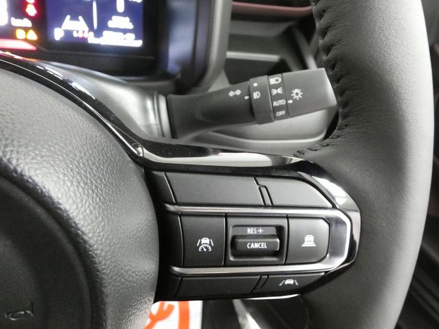 SUZUKI SPACIA CUSTOM 4WD 2025 Image 31