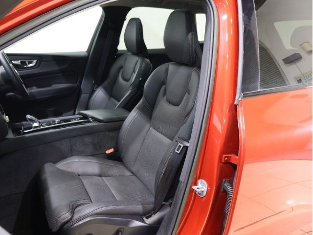 VOLVO XC60 2024 Image 31