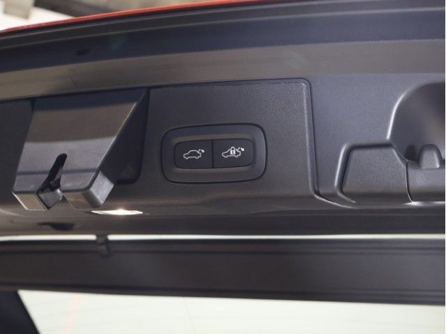 VOLVO XC60 2024 Image 31