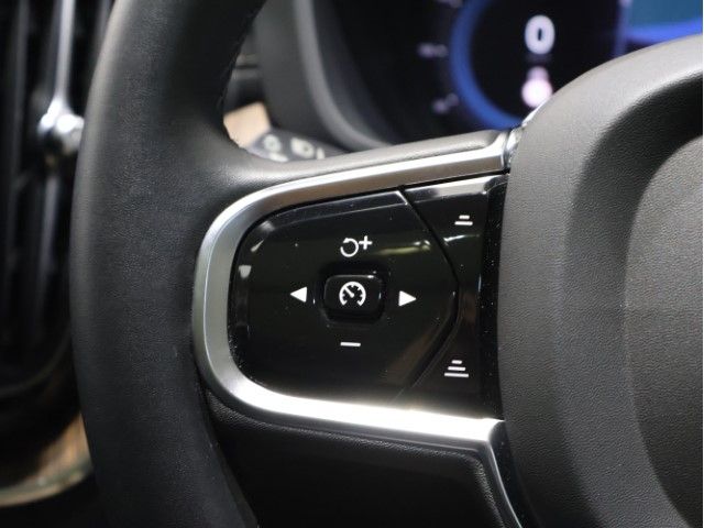 VOLVO XC60 2024 Image 31