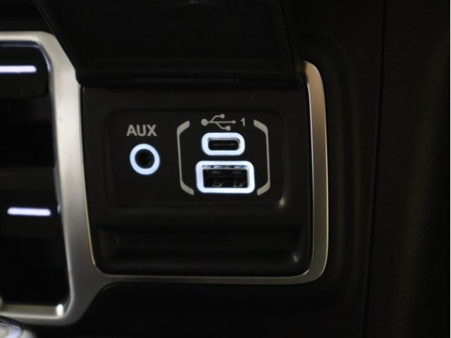 JEEP WRANGLER UNLIMI 2023 Image 31