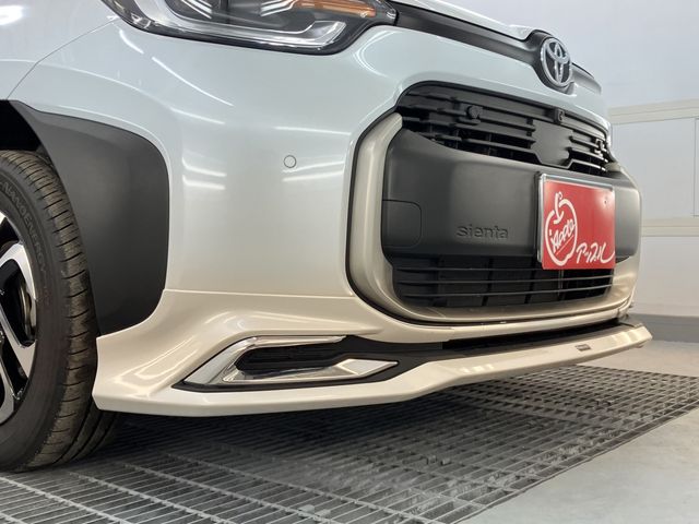 TOYOTA SIENTA HYBRID 2025 Image 31