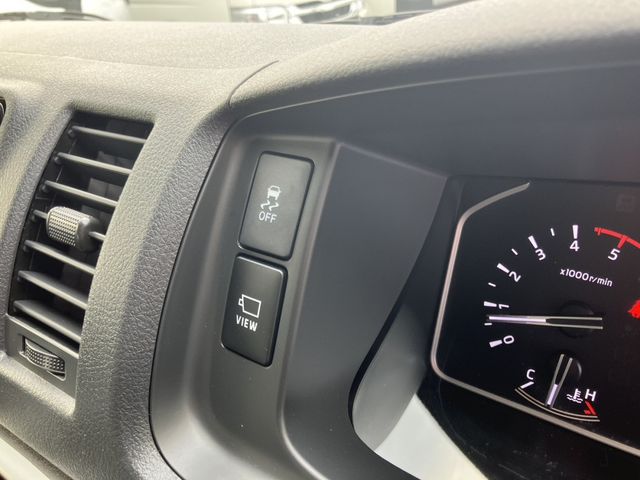 TOYOTA HIACE VAN 1.15T 2WD 2025 Image 31