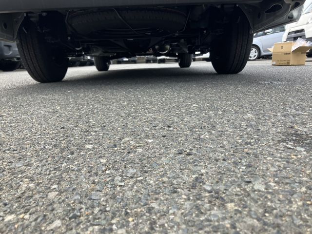 TOYOTA HIACE VAN 1.15T 2WD 2025 Image 31