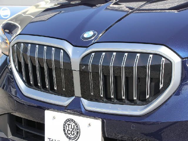 BMW 5SERIES SEDAN 2023 Image 31