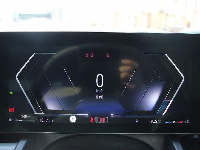 BMW 5SERIES SEDAN 2023 Image 31