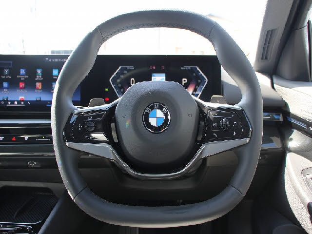 BMW 5SERIES SEDAN 2023 Image 31