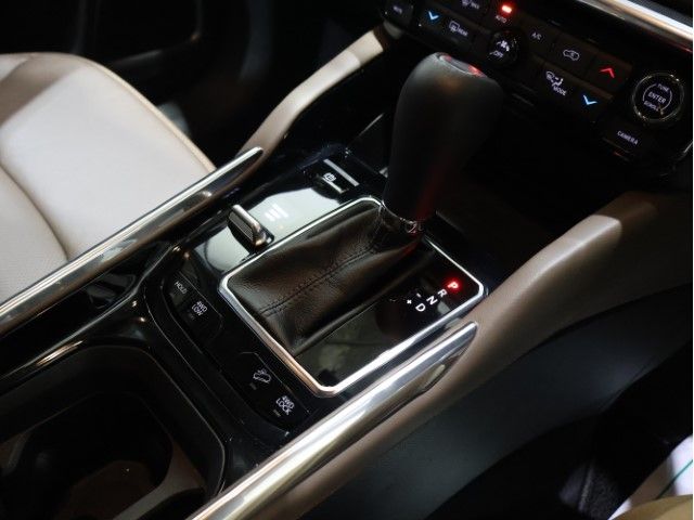 JEEP COMMANDER 2024 Image 31