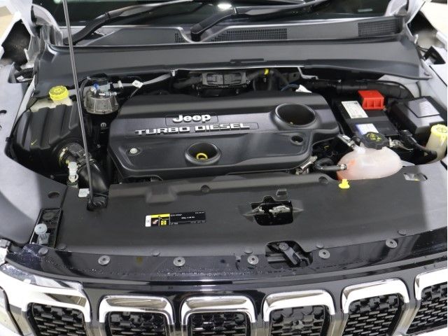 JEEP COMMANDER 2024 Image 31