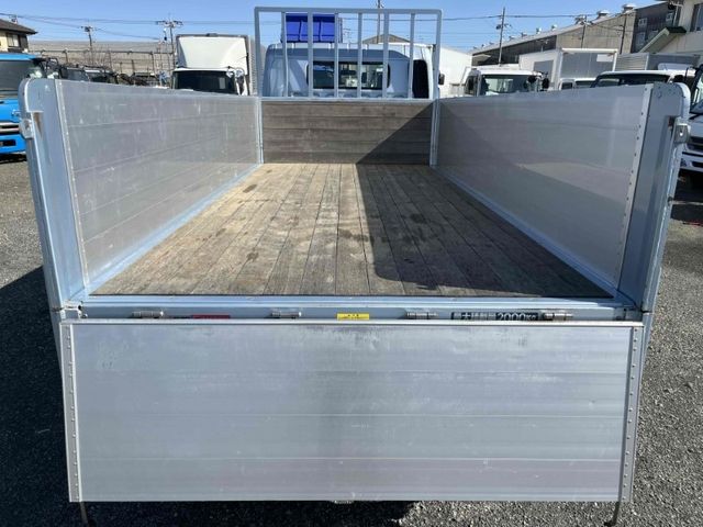 MITSUBISHI CANTER 2011 Image 31