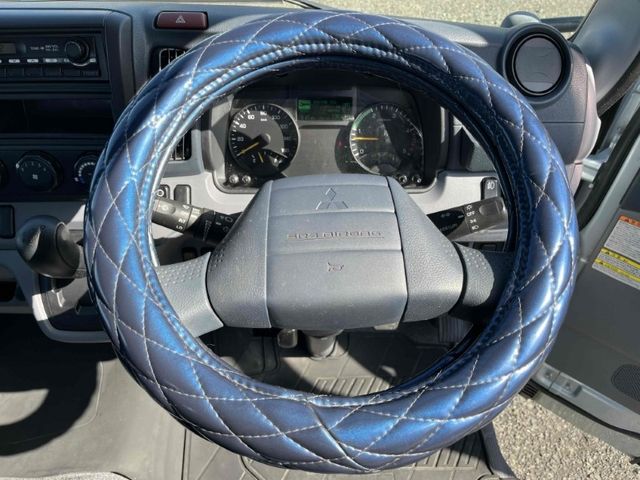 MITSUBISHI CANTER 2011 Image 31