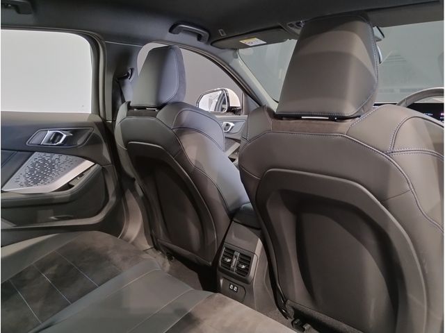 BMW 1SERIES 2024 Image 31