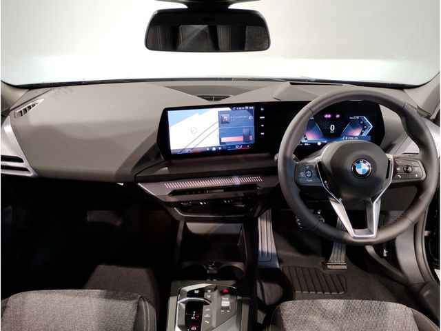 BMW 1SERIES 2025 Image 31