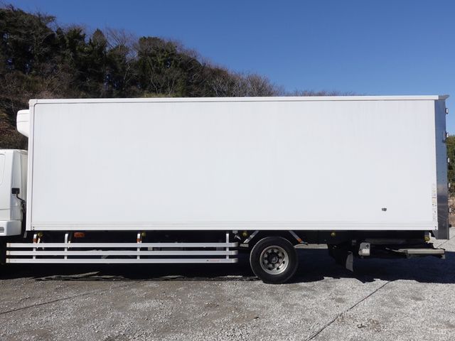 MITSUBISHI FUSOU FIGHTER 2016 Image 31