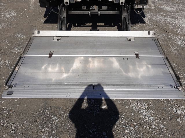 MITSUBISHI FUSOU FIGHTER 2016 Image 31