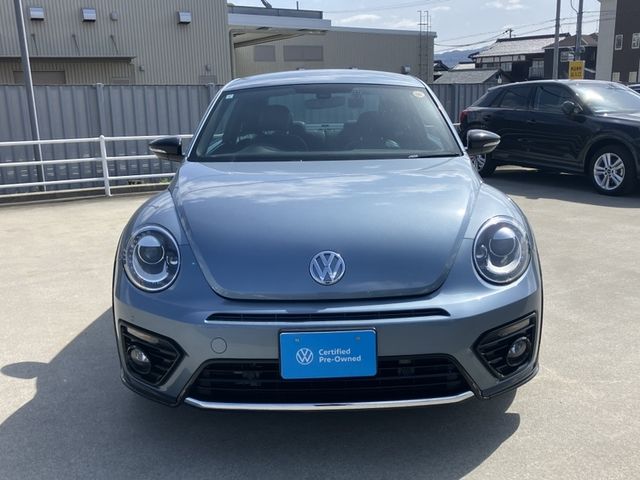 VOLKSWAGEN THE BEETL 2019 Image 31