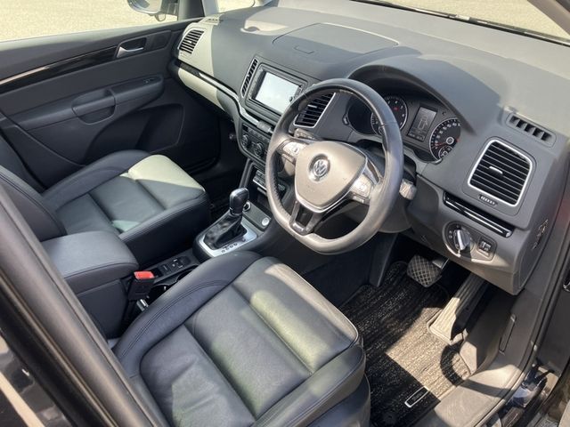 VOLKSWAGEN SHARAN 2019 Image 31