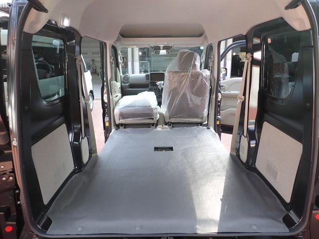 NISSAN CLIPPER VAN 2026 Image 31