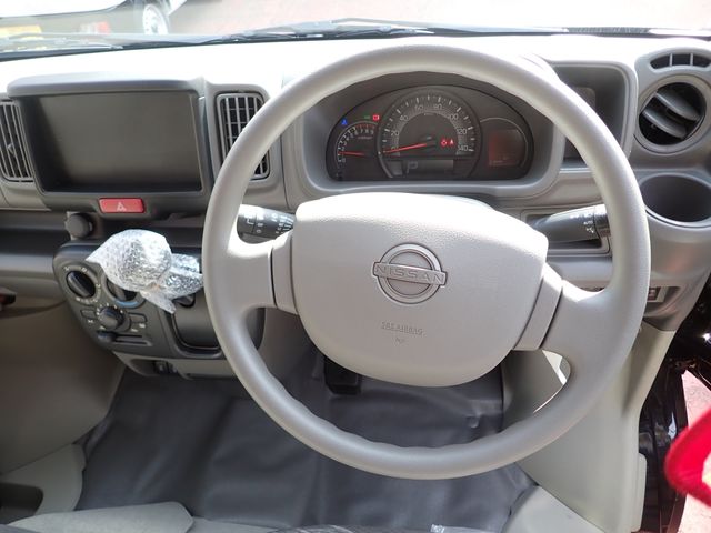 NISSAN CLIPPER VAN 2026 Image 31