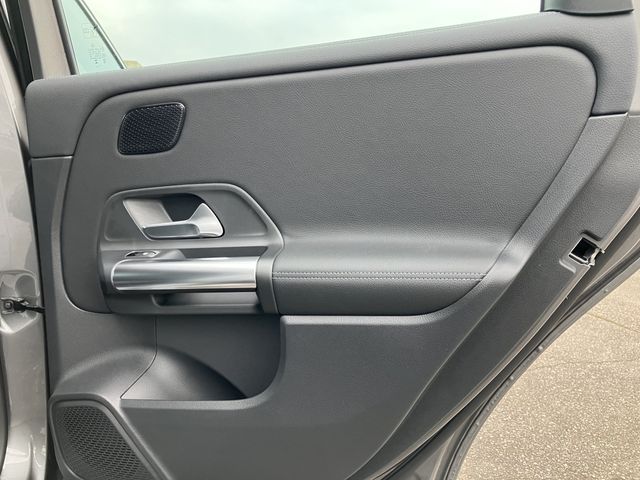 MERCEDES BENZ B CLAS 2025 Image 31