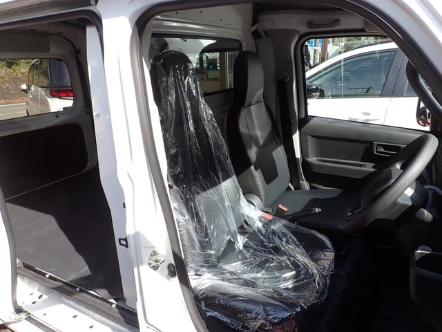 DAIHATSU HIJET CARGO 2026 Image 31