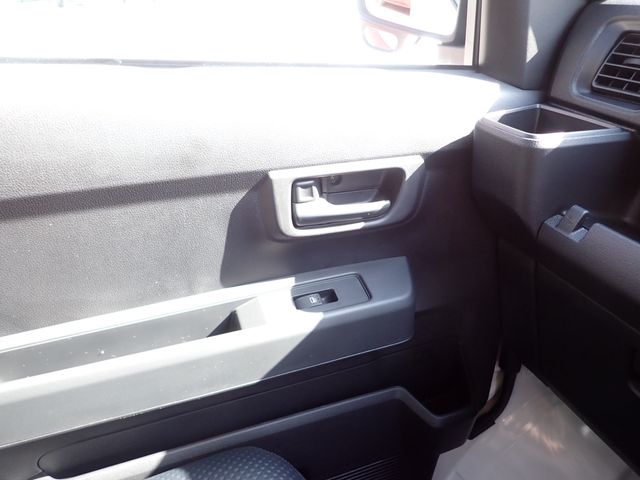 DAIHATSU HIJET CARGO 2026 Image 31