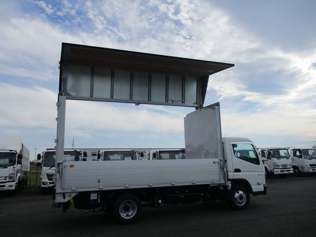 MITSUBISHI CANTER 2024 Image 31