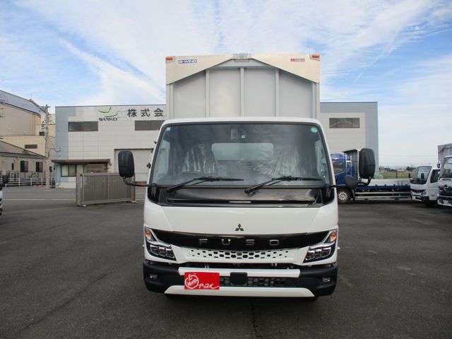 MITSUBISHI CANTER 2024 Image 31