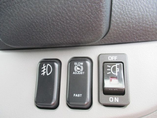 MITSUBISHI CANTER 2024 Image 31