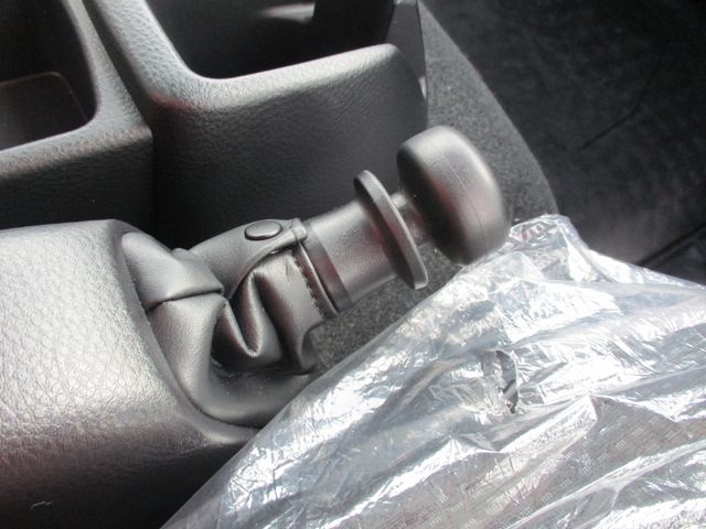 MITSUBISHI CANTER 2024 Image 31