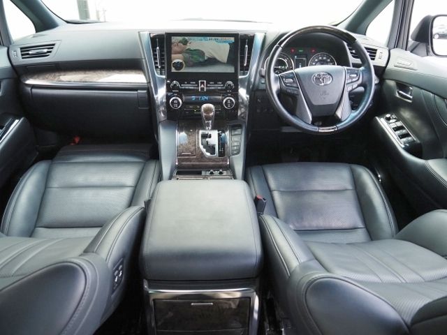 TOYOTA ALPHARD HYBRID 4WD 2021 Image 31