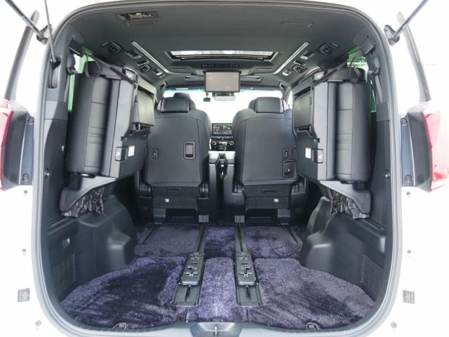 TOYOTA ALPHARD HYBRID 4WD 2021 Image 31