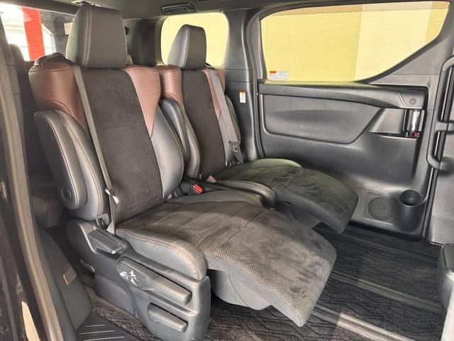 TOYOTA ALPHARD 2017 Image 31