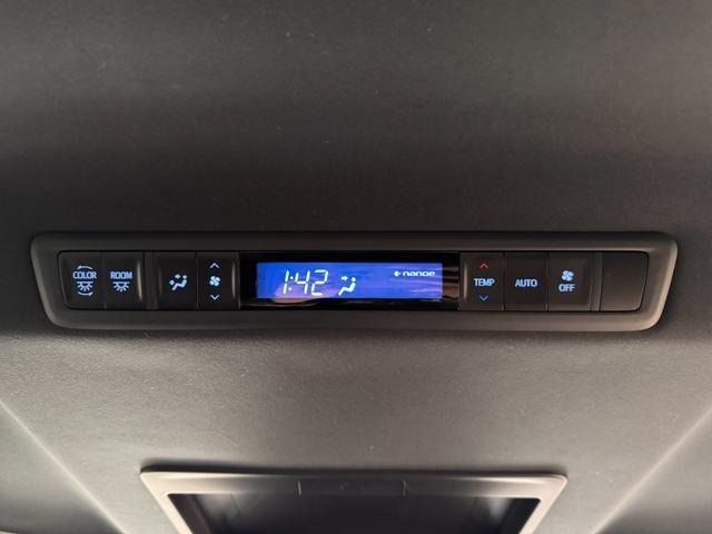 TOYOTA ALPHARD 2017 Image 31