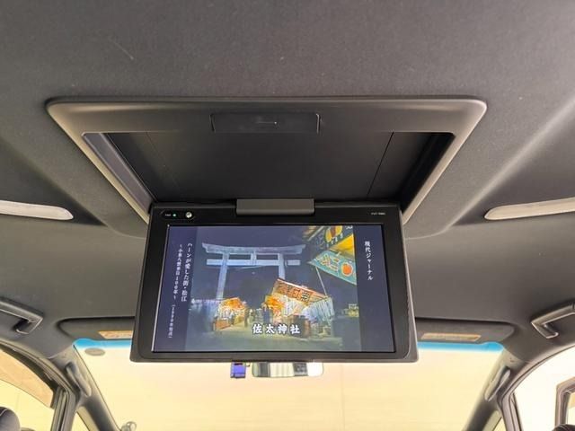 TOYOTA ALPHARD 2017 Image 31